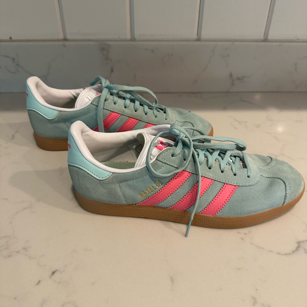 Adidas Women's Sneakers - Mint Green and Pink